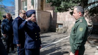 Председатель Следственного комитета Артур Погосян провел совещание в Следственном управлении Вайоцдзорского марза и 8-м гарнизонном следственном отделе Главного военного следственного управления